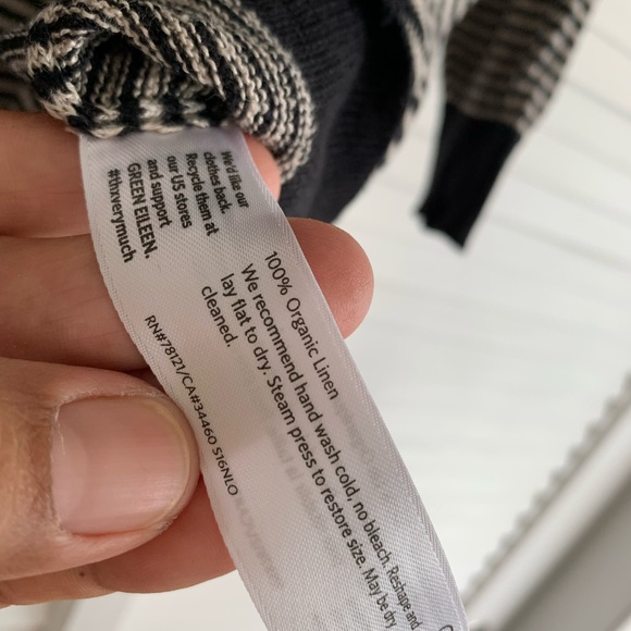 SOLD. Eileen Fisher Top - Picture 3 of 3